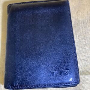 Men’s TUMI Black Leather L-Fold Slim Wallet
